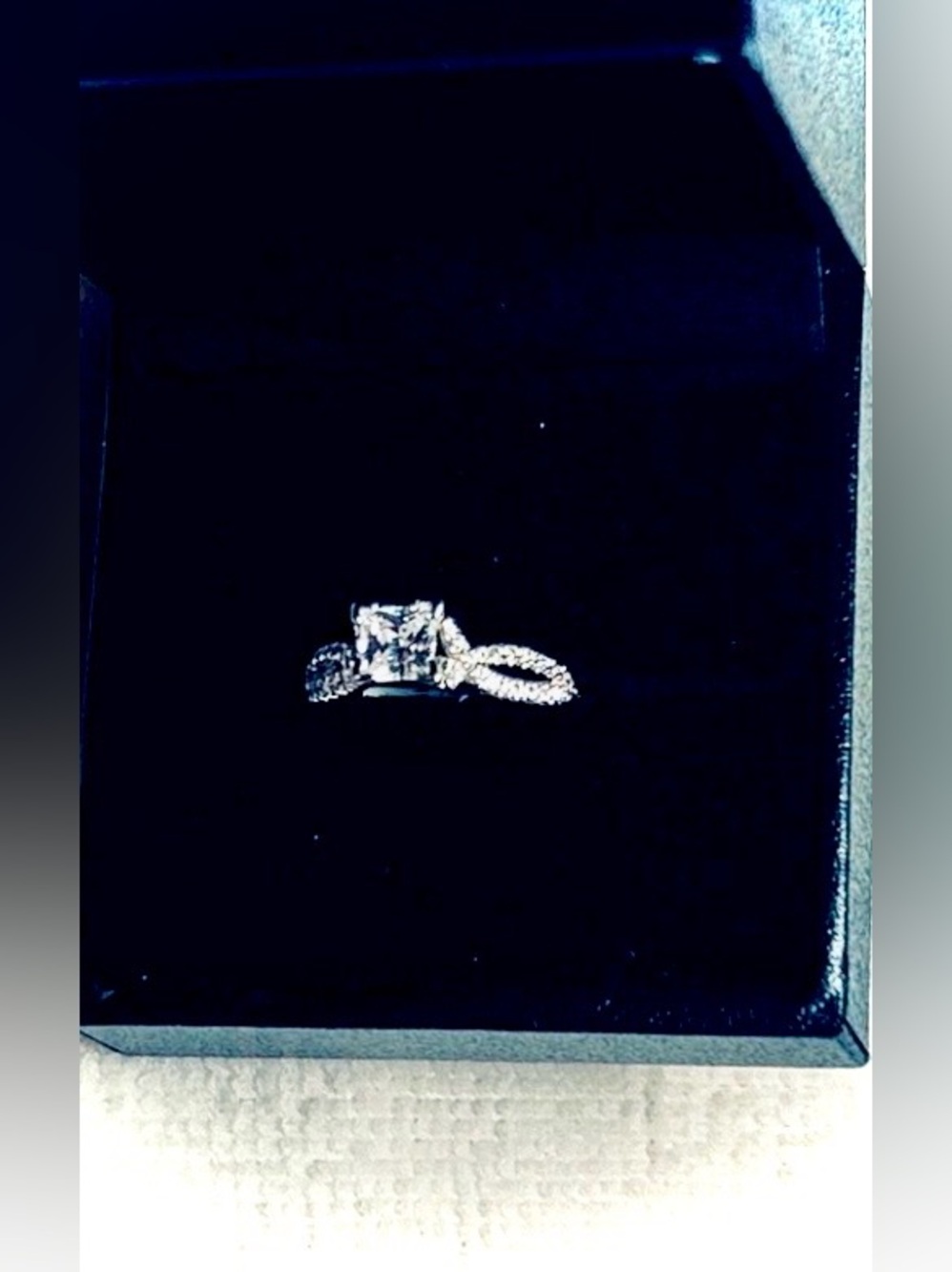 NWT PREMIUM PRICED TO SELL Boxed-Ross Simons M Diamond Ring 💍 Retail $1,619.75
